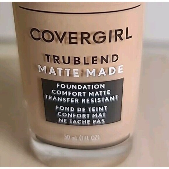 NEW Covergirl TruBlend Matte Made Foundation #L30 Golden Ivory 1 FL.OZ. - Picture 2 of 4